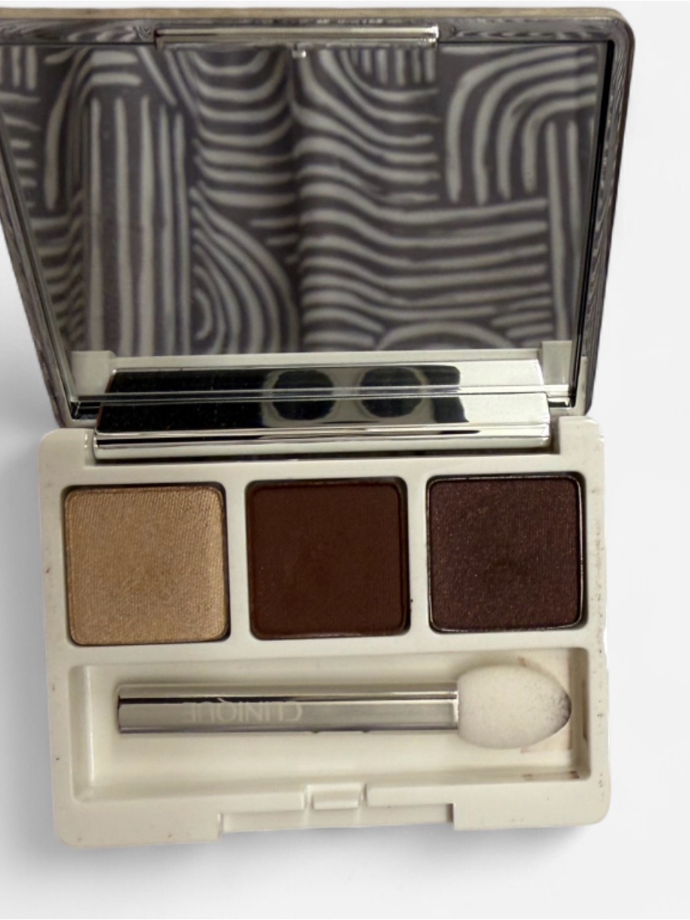 Beautiful Clinique Limited Edition All About Shadow Trio